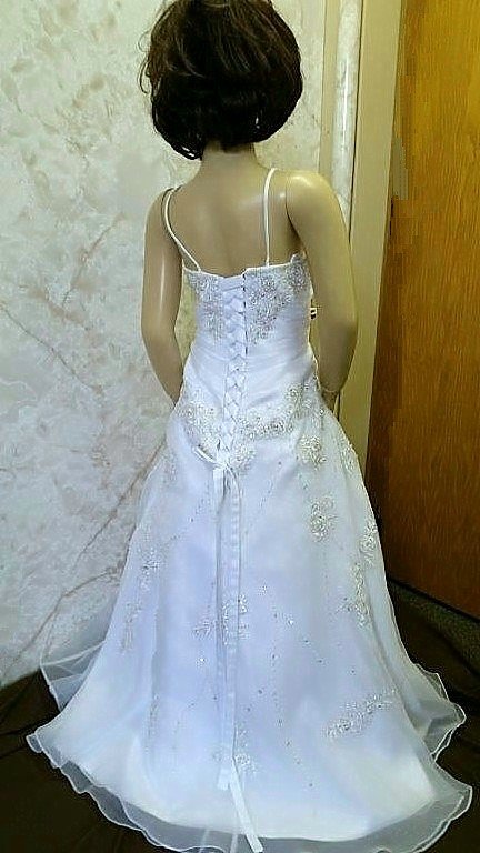 White flower girl dresses without a train